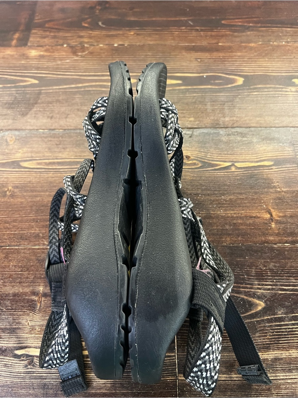 Chaco • ZX/2 Classic • Women's Size 8 • Black Hiking Outdoor Sandals • J106266 - Picture 9 of 12